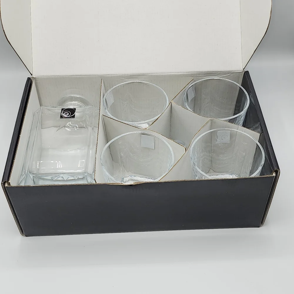 Circleware Royal Whiskey Decanter‎ Set of 6pc 26oz